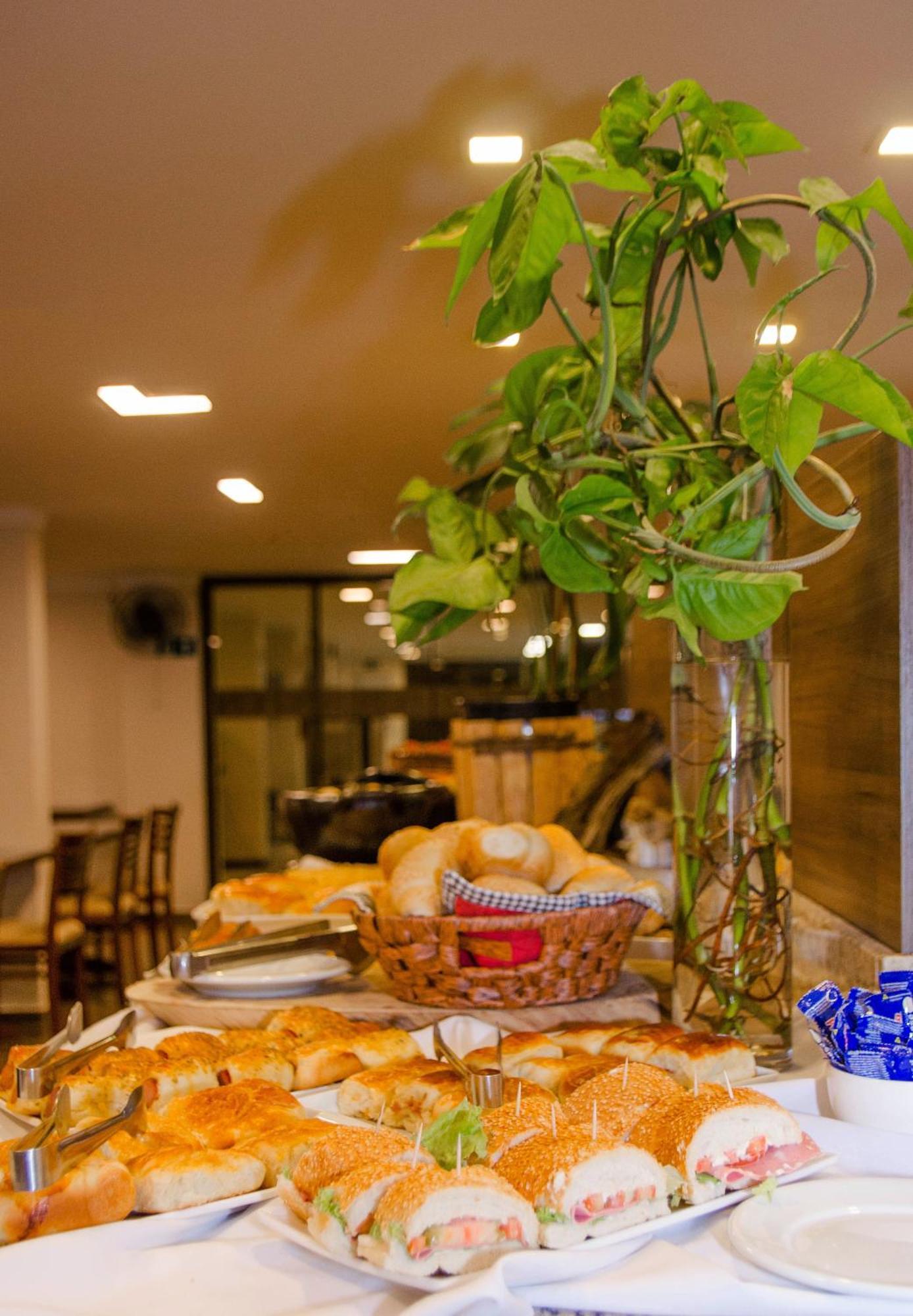 Hotel Ze Maria Pouso Alegre Dış mekan fotoğraf
