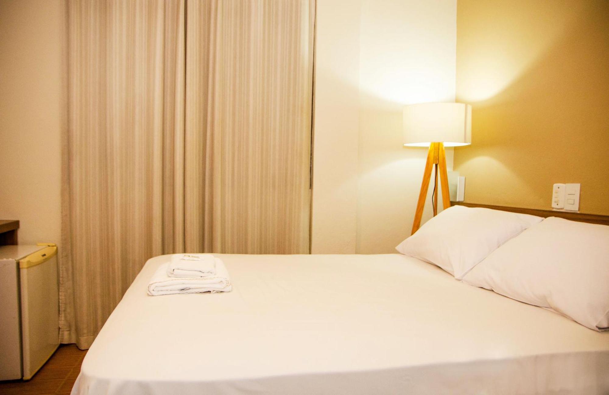 Hotel Ze Maria Pouso Alegre Dış mekan fotoğraf
